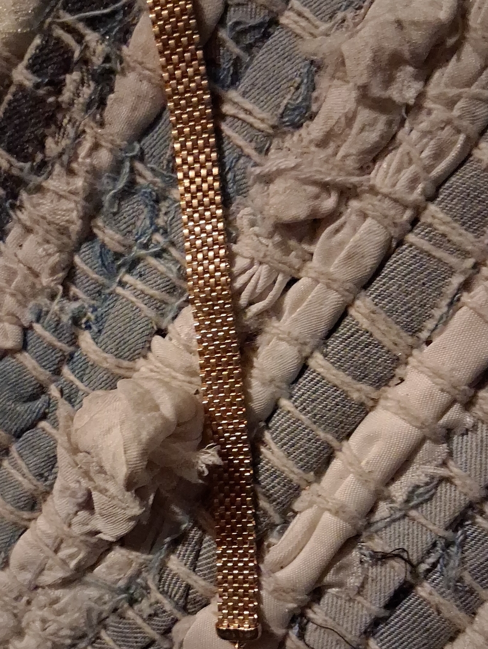 Gold Colored Choaker - Picture 4 of 5